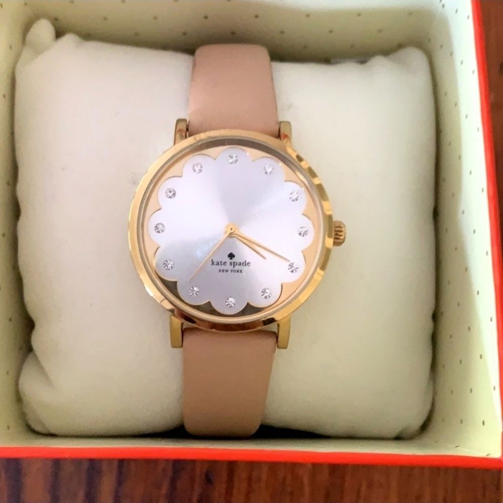 Kate Spade Quartz Metro Scalloped Pearl and Gold Tone Ladies Watch
